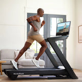 NordicTrack Commercial 2450